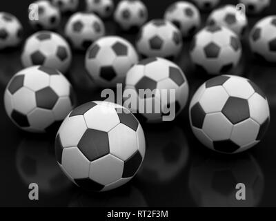 Tas de ballons de soccer. Image avec clipping path Banque D'Images