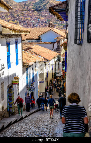 ,Raide dans les rues étroites et pavées de San Blas Cusco Banque D'Images