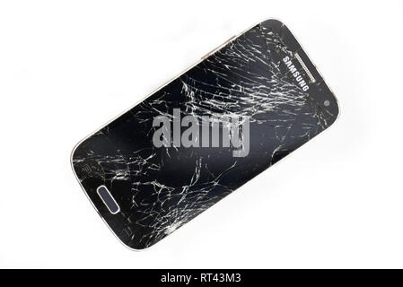 Samsung Smartphone avec écran cassé Banque D'Images