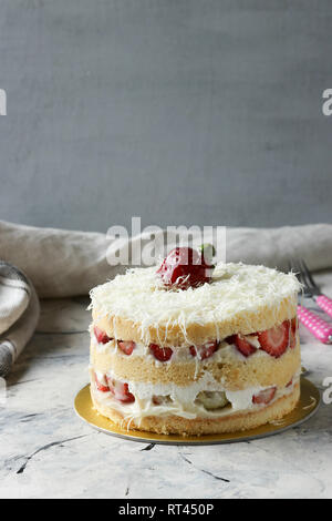 gâteau aux fraises Banque D'Images