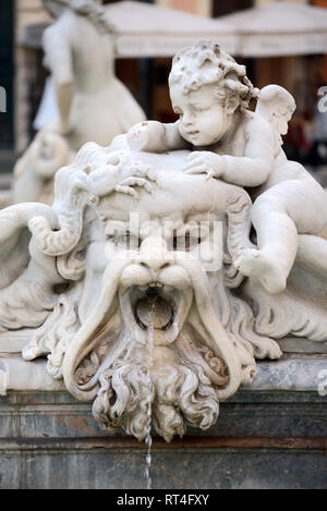 Créature mythique, Fontaine de Neptune (1574) conçu par Giacomo della Porta sur la Piazza Navona Piazza Navona ou dans le quartier historique de Rome, Italie Banque D'Images