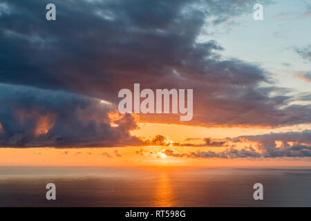 La réunion, côte ouest, Saint-Leu, Sunset over sea Banque D'Images