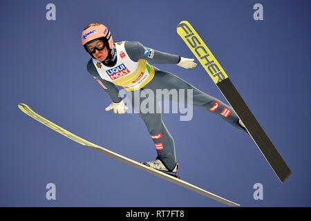 Stefan KRAFT (AUT), saut, action, simple action, seule image, cut out, full body shot, figure d'ensemble. La qualification, le Saut à Ski Hommes individuel Tremplin normal, saut à ski, Normal Hill *Championnats du Monde de ski nordique 2019 à Seefeld/Autriche du 19.02.-03.03.2019. Dans le monde d'utilisation | Banque D'Images