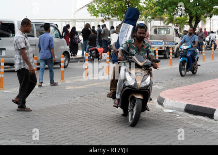 MALE, MALDIVES - 16 février 2019 - mâle est l'un des plus petits capitale au monde mais l'un des plus encombrés traffic Banque D'Images