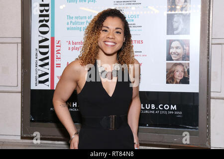 Soirée d'ouverture de la Chorale 'Boy' au Samuel J. Friedman Theatre - Arrivées en vedette : Alysha Deslorieux Où : New York, New York, United States Quand : 09 Jan 2019 Crédit : Joseph Marzullo/WENN.com Banque D'Images