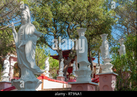 Parc de la Pagode Hong Hien, Fréjus, Var, Provence-Alpes-Côte d'Azur, France, Europe Banque D'Images