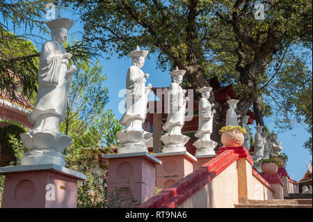 Parc de la Pagode Hong Hien, Fréjus, Var, Provence-Alpes-Côte d'Azur, France, Europe Banque D'Images