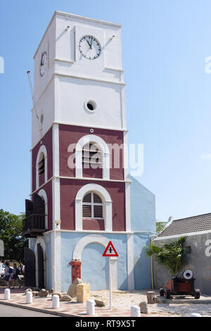 18e siècle fort Zoutman Historical Museum (Museo Historico Aruba) , Oranjestraat, Oranjestad, Aruba, les îles ABC sous le vent, Antilles, Caraïbes Banque D'Images