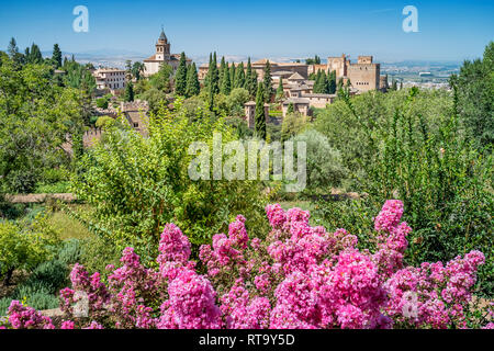 Les jardins du Generalife et de l'Alhambra à Grenade Andalousie Espagne Banque D'Images