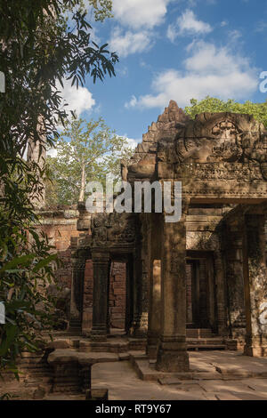 L'ouest entre le gopura quatrième et cinquième enceintes, Ta Prohm, Angkor, Siem Reap, Cambodge Banque D'Images