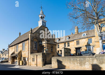 L'Hôtel de ville classée Grade II, dans le joli bourg de Cotswold, Chipping Campden Gloucestershire Banque D'Images