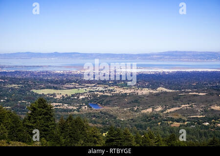 Vue de Windy Hill vers Redwood City, Silicon Valley, San Francisco, Californie Banque D'Images