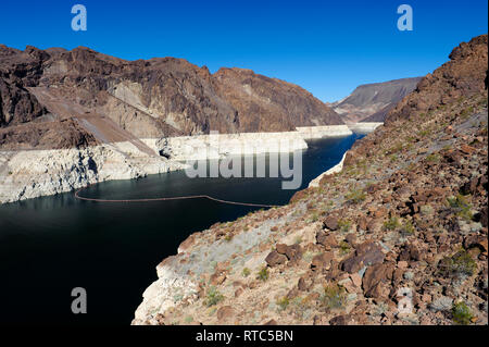 Au réservoir du lac Mead, le Barrage Hoover, sur la frontière Nevada-Arizona, USA. Banque D'Images