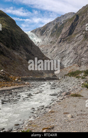 L'écoulement glaciaire de la rivière Glacier Franz Josef Glacier avec en shot Nouvelle-zélande Île du Sud Banque D'Images