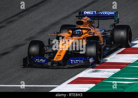 Barcelone, Espagne. 06Th Mar, 2019. CARLOS SAINZ (ESP) de l'équipe McLaren durs dans sa MCL34 pendant huit jours de l'hiver Formule 1 essais au Circuit de Catalunya Crédit : Matthias Rickenbach/Alamy Live News Banque D'Images