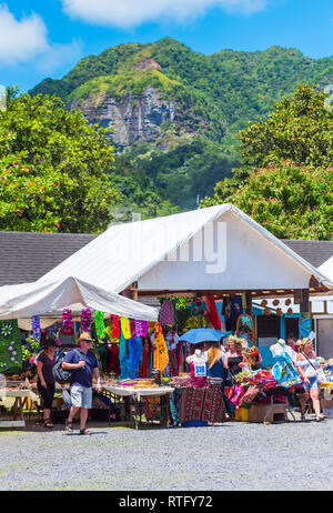 ARUTANGA, Aitutaki, ÎLES COOK - 30 septembre 2018 : vue sur le marché local. La verticale Banque D'Images