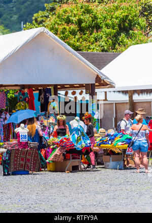 ARUTANGA, Aitutaki, ÎLES COOK - 30 septembre 2018 : vue sur le marché local. La verticale Banque D'Images