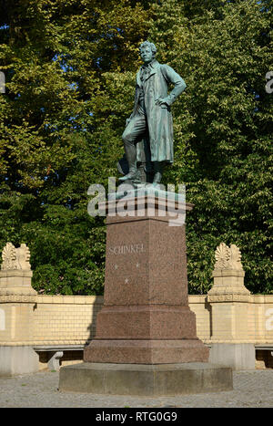Monument de Karl Friedrich Schinkel, Neuruppin, Brandebourg, Allemagne, Europe Banque D'Images