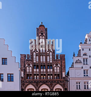 Maison Ratzow et autres vieilles maisons dans la vieille ville de Rostock, Allemagne Banque D'Images