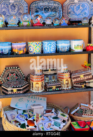 Boutique de souvenirs, à l'Alhambra, Grenade, Andalousie, Espagne Banque D'Images