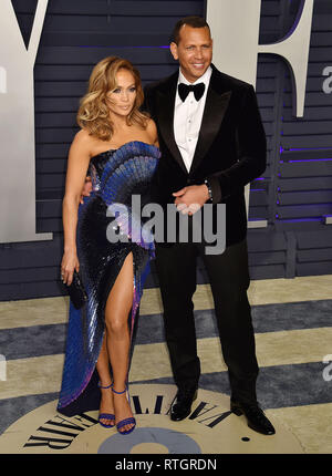 Los Angeles, CA - le 24 février : Jennifer Lopez (L) et Alex Rodriguez assister à la 2019 Vanity Fair Oscar Party hosted by Radhika Jones à Wallis Annen Banque D'Images