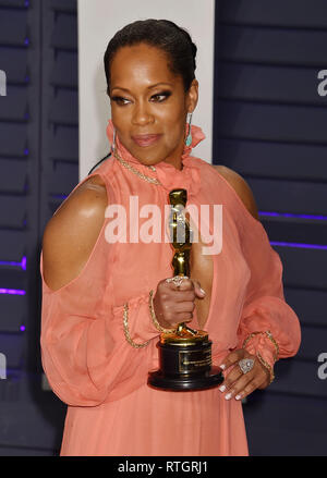 Los Angeles, CA - le 25 février : Meilleure Actrice pour 'gagnant si Beale Street pouvait parler' Regina King assiste à la Vanity Fair Oscar Party 2019 Banque D'Images