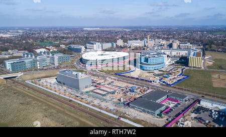 Stock photo aérienne de la Cambridge Università campus qui comprend l'hôpital Addenbrooke et l'hôpital Papworth Royal à Cambridge, Cambridgeshire, Royaume-Uni. Banque D'Images