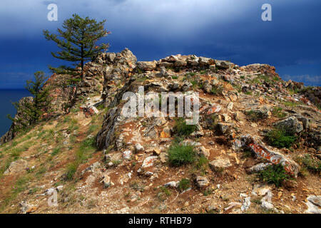 L'île Olkhon, entre la côte et Ugury Khoboy, Baikal lake, Russie Banque D'Images