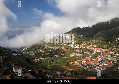 Autour de Madère - Vue depuis Cabo Girao sur Madère, vers l'Océan Atlantique Banque D'Images