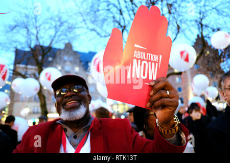 Bruxelles, Belgique. 1er mars 2019. Protestant contre les militants d'exécutions sommaires. Credit : ALEXANDROS MICHAILIDIS/Alamy Live News Banque D'Images