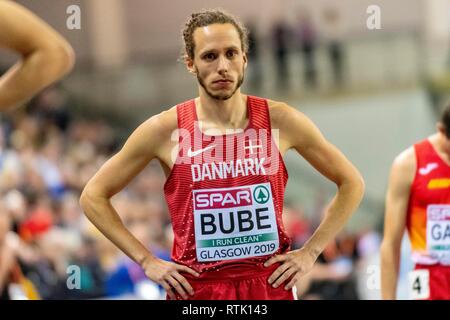 Andreas Bube (DEN) qui se font concurrence sur le 800m hommes événement lors de la première journée de l'Europe d'athlétisme en salle 2019 à Emirates Arena de Glasgow, Ecosse, Royaume-Uni. 1.03.2019 Banque D'Images