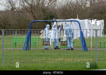 Harold Hill, Londres, Royaume-Uni. 2 mars 2019 Une jeune fille de 17 ans a été poignardé à mort dans un parc à Harold Hill Londres. Les enquêtes policières se poursuivent Crédit : Ian Davidson/Alamy Live News Banque D'Images