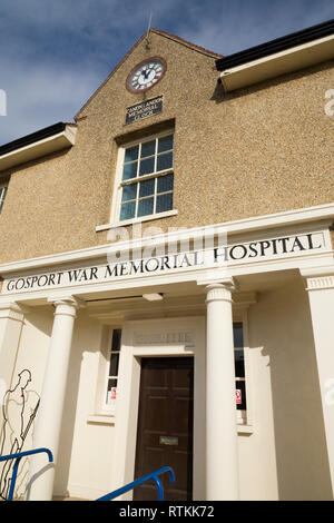 Façade et entrée de la Gosport War Memorial Hospital. Le Hampshire. UK. Banque D'Images