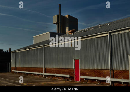 Les agrégats de Brett dans le paysage de l'usine de Whitstable sur la côte du Kent, Angleterre, Royaume-Uni, Europe Banque D'Images