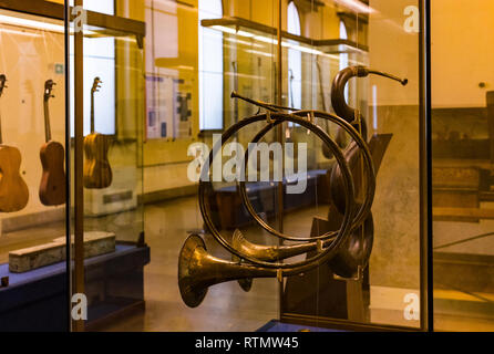 6 juin 2018, MILAN, ITALIE : exposition des instruments de musique de Milan est exposé dans le Musée du Château des Sforza. Banque D'Images