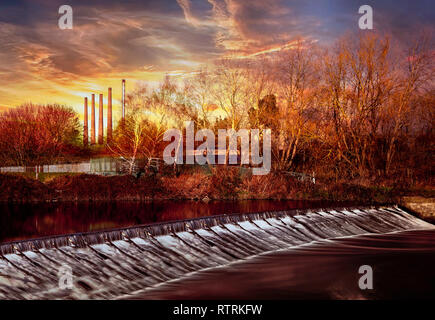 Au cours de l'usine d'acier Aldwarke Weir. Banque D'Images