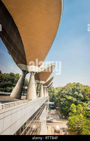 Auvent moderne KLIa de Kuala Lumpur International Airport Terminal Malaisie Banque D'Images