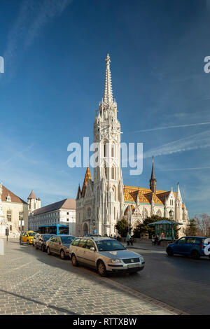 Dans l'église St Matthias quartier du château de Budapest, Hongrie. Banque D'Images