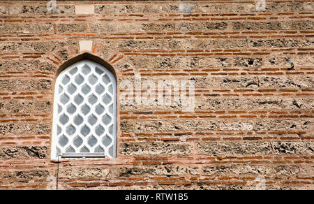 Sofia, Bulgarie - Mars 02, 2019 : contexte de la mosquée centrale de Sofia - Banya Bashi Mosque. Bulgarie, Sofia Banque D'Images