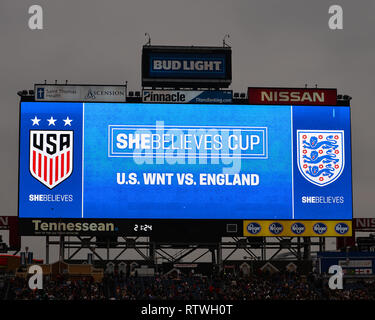 Nashville, Tennessee, USA. 2 mars, 2019.Na le billboard au Nissan Stadium pendant le match de football entre les USA et l'Angleterre, dans la tasse, elle croit de Nissan Stadium à Nashville, TN. La partie s'est terminée par un match nul, 2-2. Kevin Langley/Sports médias du Sud/CSM Crédit : Cal Sport Media/Alamy Live News Banque D'Images