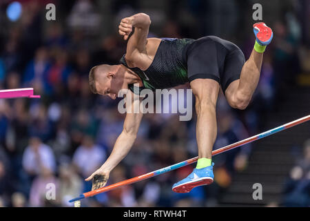 Glasgow, Ecosse, Royaume-Uni. 2 mars, 2019. Georgiy Gorokhov (ANA) en finale du saut à la perche lors d'Europe d'athlétisme en salle 2019 Glasgow au Emirates Arena le Samedi, 02 mars 2019. GLASGOW EN ÉCOSSE. (Usage éditorial uniquement, licence requise pour un usage commercial. Aucune utilisation de pari, de jeux ou d'un seul club/ligue/dvd publications.) Crédit : Taka G Wu/Alamy News Banque D'Images