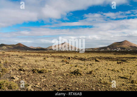 Volcan paysage autour de Masdache Dans Lanzarote, Espagne. Banque D'Images