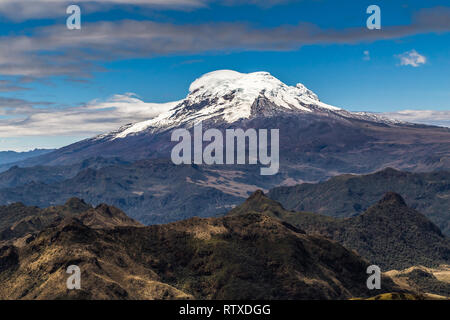 Cotopaxi volcan, magnifique montagne de glace éternelle Banque D'Images