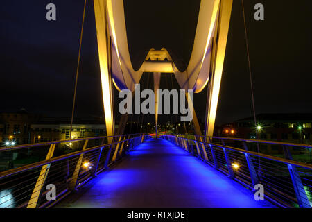 L'infini le pont sur la Rivière Tees, Stockton-on-Tees Banque D'Images