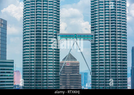 Tours Petronas de Traders Hotel, Kuala Lumpur, Malaisie. Banque D'Images