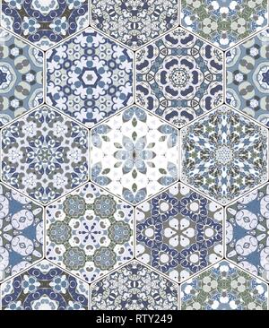 Un riche ensemble de carreaux en céramique hexagonale dans des tons de bleu. Éléments colorés dans un style oriental. Vector illustration. Illustration de Vecteur
