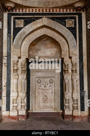 Qila-i-Kuhna Mosquée, old fort. Sur l'extérieur et de détails. Banque D'Images