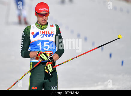 Seefeld, Autriche. 06Th Mar, 2019. Ski nordique : Championnat du monde, cross-country - 50 km départ groupé freestyle, les hommes. Florian Notz de Allemagne réagit à l'arrivée. Credit : Hendrik Schmidt/dpa-Zentralbild/dpa/Alamy Live News Banque D'Images