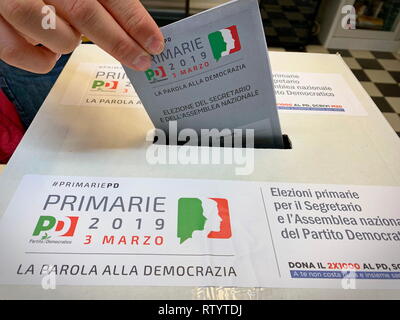 Turin, Italie. 06Th Mar, 2019. Vote pour l'élection du secrétaire national du Parti démocrate italien. Turin, Italie - Mars 2019 Crédit : Michele D'Ottavio/Alamy Live News Banque D'Images