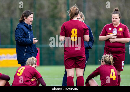 A rencontré le Premier ministre gallois Cardiff battre la Ligue des femmes rivaux titre Port Talbot Town 5-0 en haut du tableau un clash à Cyncoed Campus. Lewis Mitchell/PTT. Banque D'Images